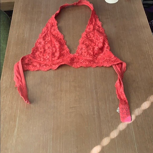 red bralette - Picture 1 of 3